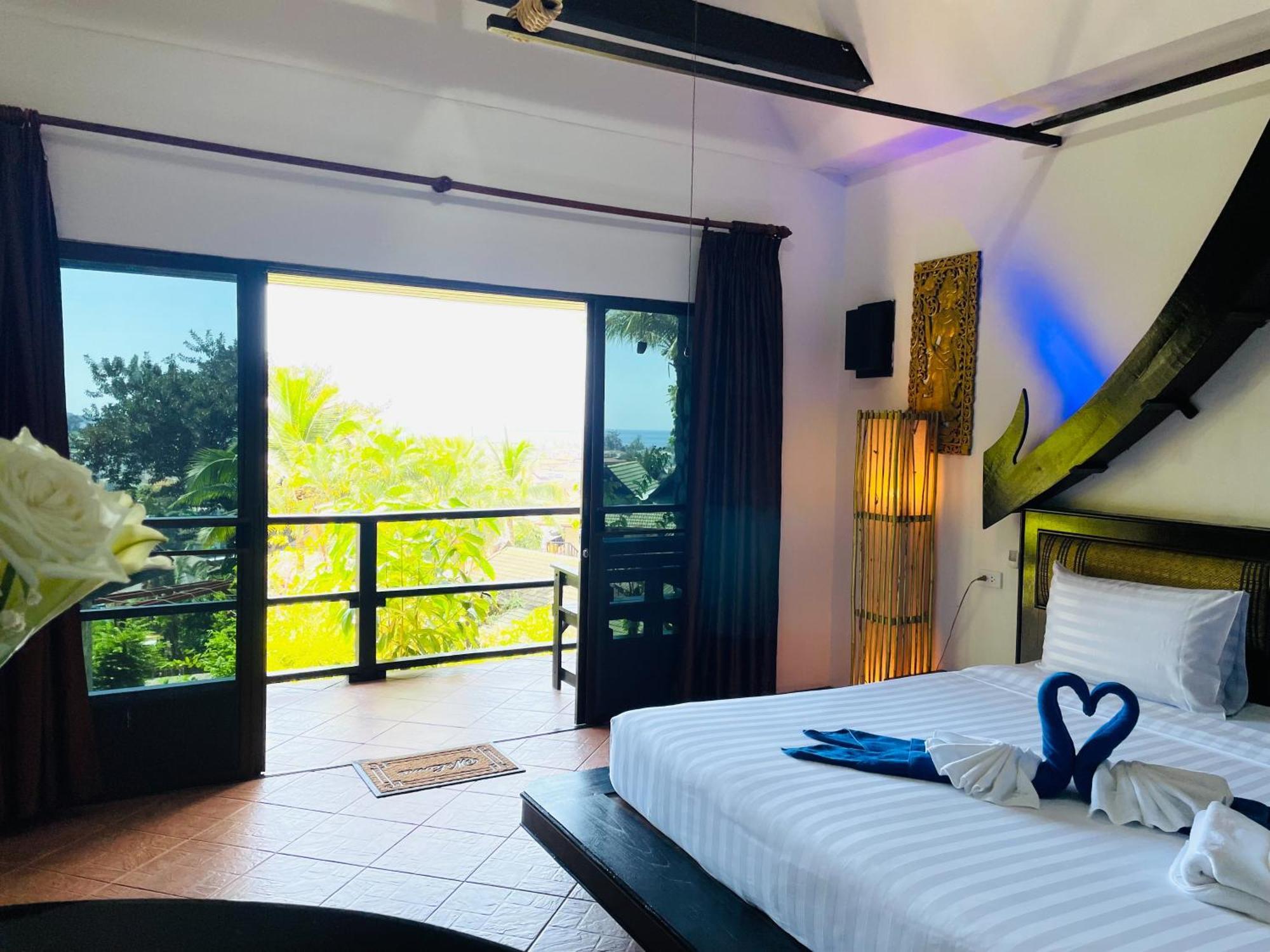 Boomerang Village Resort Kata Екстер'єр фото