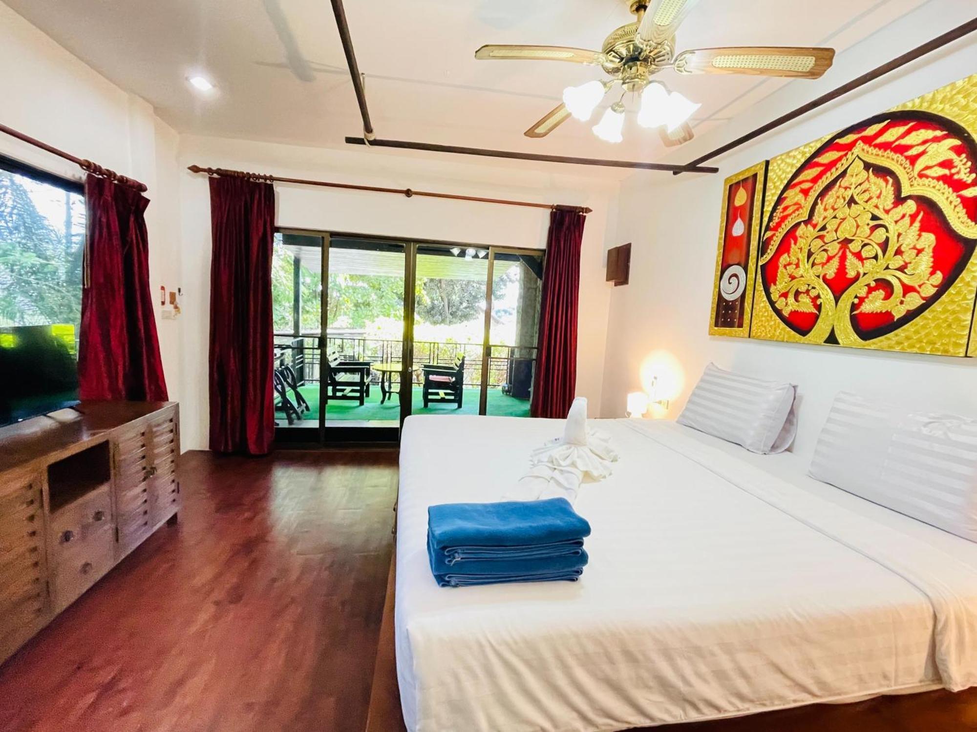 Boomerang Village Resort Kata Екстер'єр фото